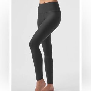 ALO Yoga 7/8 High Waist Airlift Leggings